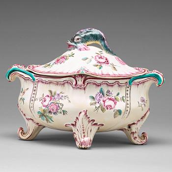 232. A Swedish Marieberg faience tureen with cover, 18th Century.