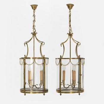 A pair of Gustavian style lanterns, late 20th century.