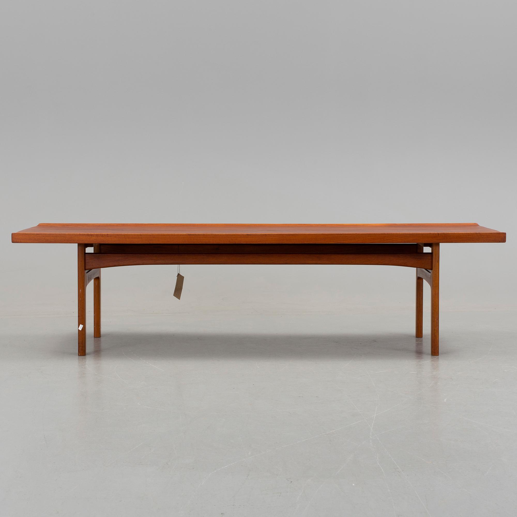 Tove & Edvard Kindt-Larsen, soffbord, Säffle Möbler. 1900-talets andra hälft.