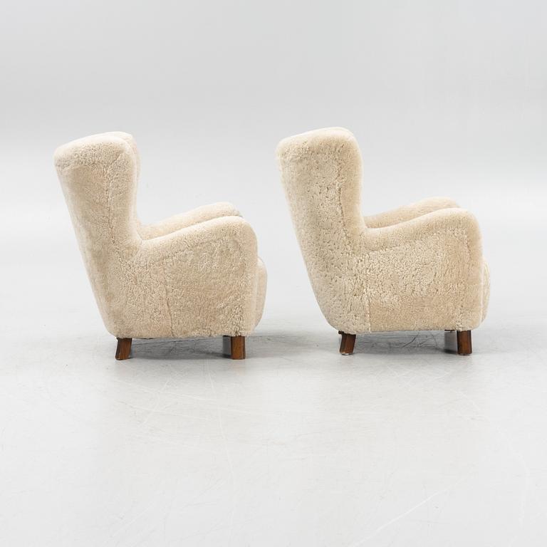 A pair of armchairs, Danish master carpenter, Denmark, 1930's/40's.
