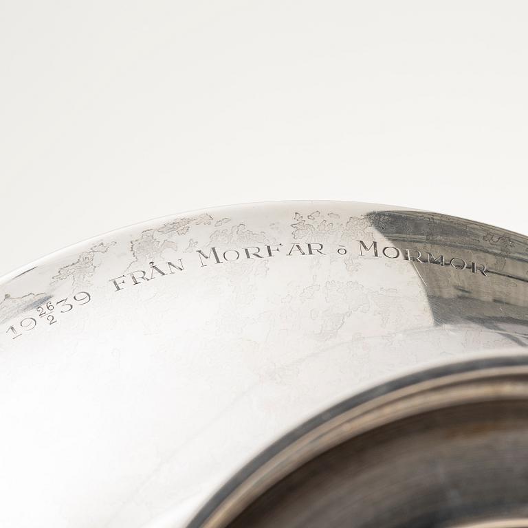 A silver bowl, C.G.Hallberg, Stockholm, Sweden, 1936.