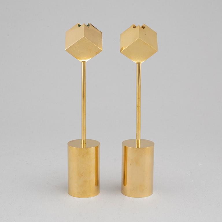 PIERRE FORSSELL, a pair of brass candlesticks, Skultuna.