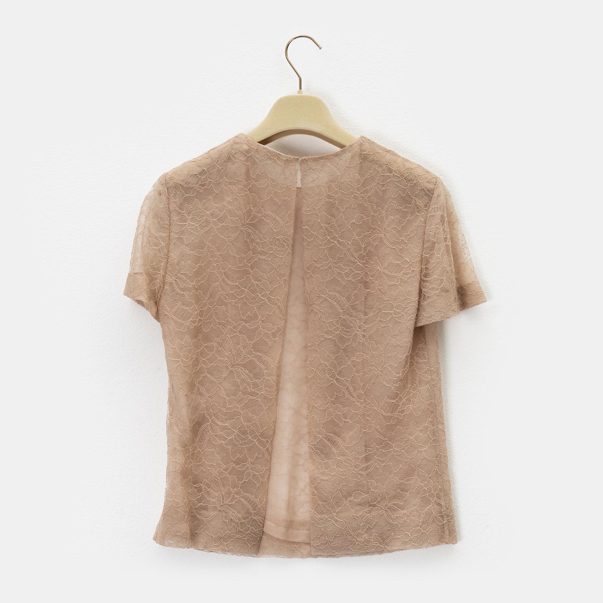 Chloé, a lace silk blouse, size 34.