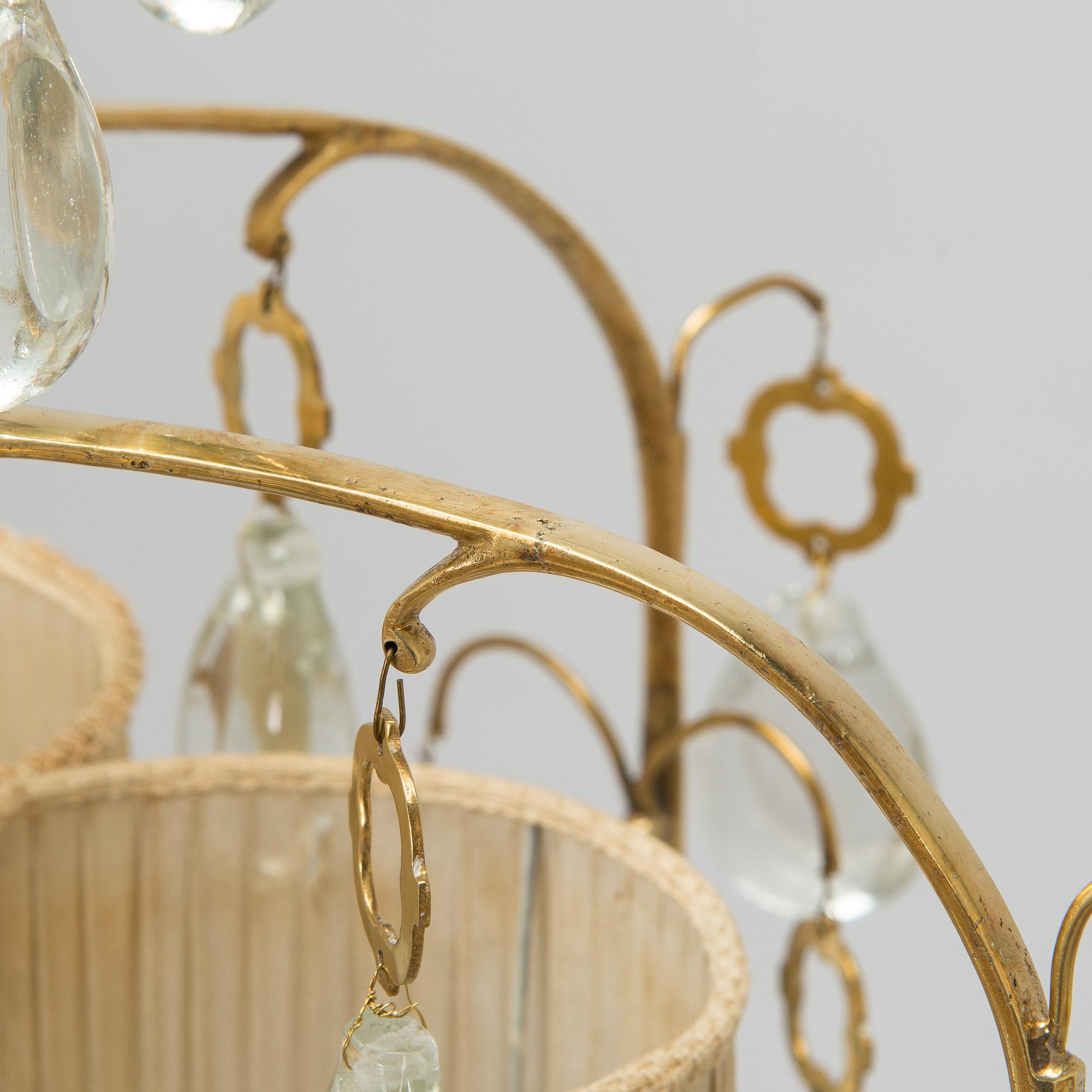 Paavo Tynell, kattokruunu, malli 1487/6, Taito 1900-luvun puoliväli.