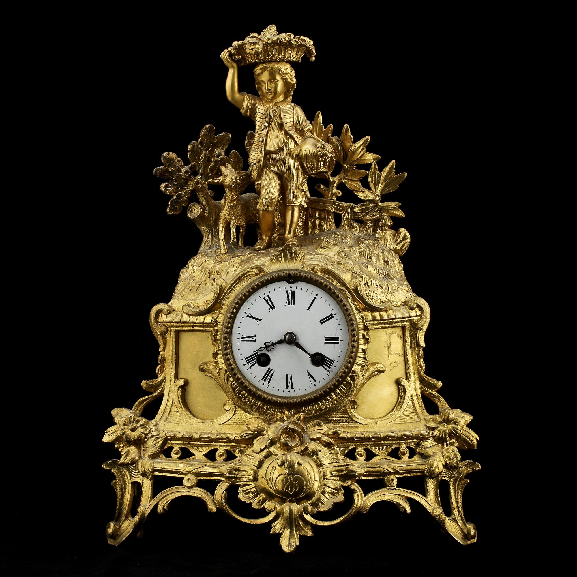 BORDSPENDYL, nyrokoko, sekelskiftet 1800/1900.