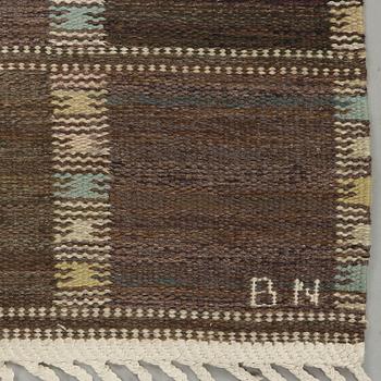 BARBRO NILSSON, a carpet, flat weave, 177 x 132 cm, "Falurutan mörk", signed AB MMF BN.