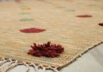 CARPET. Flat weave with rags and pile ornaments. 308,5 x 234,5. Sweden first half of the 20th century.