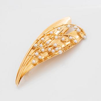 Brosch 18K guld med odlade pärlor, i form av liljekonvalj.