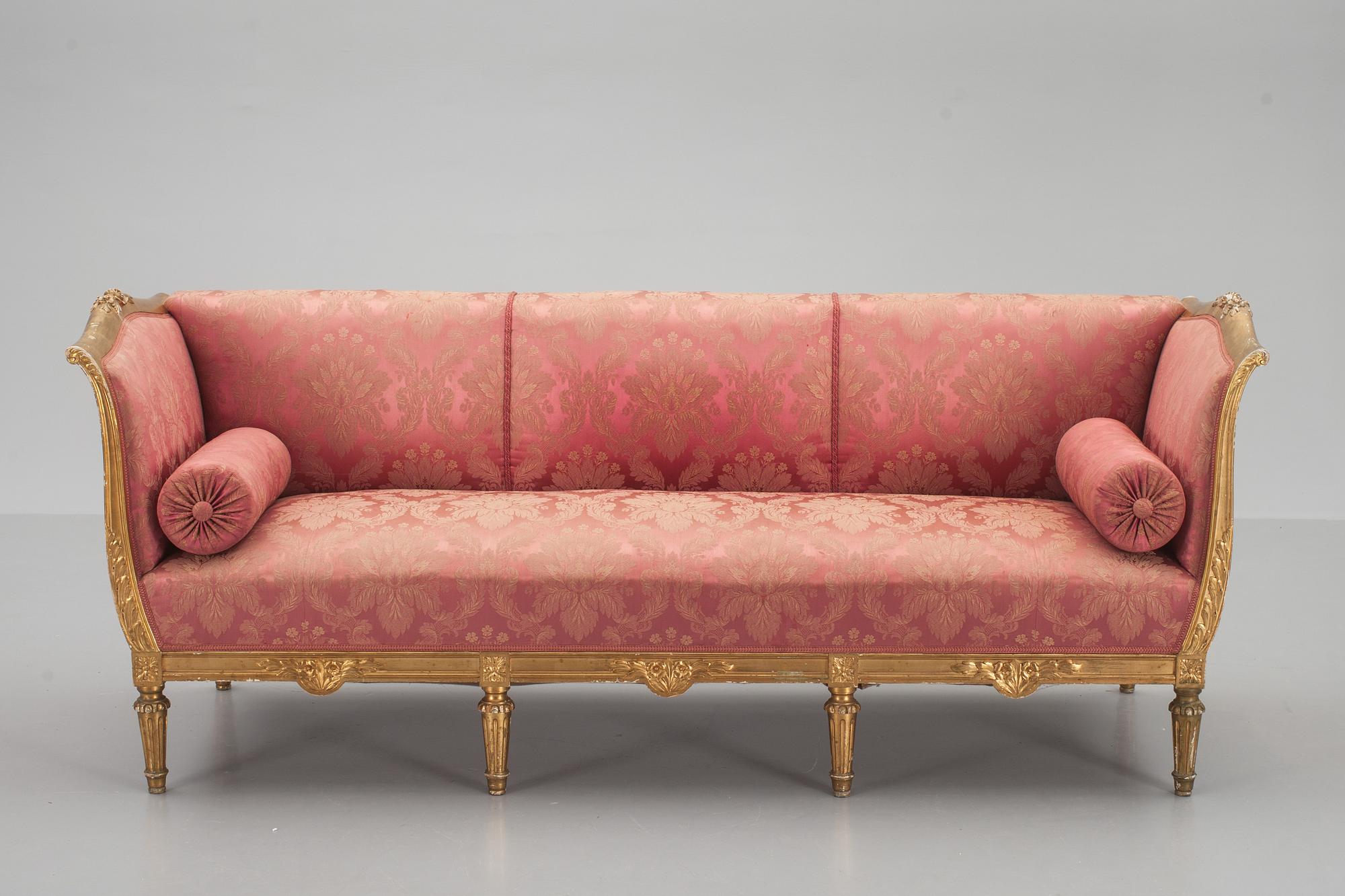 SOFFA, Gustaviansk stil. 1900-tal.