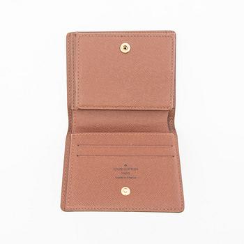 Louis Vuitton, wallet.