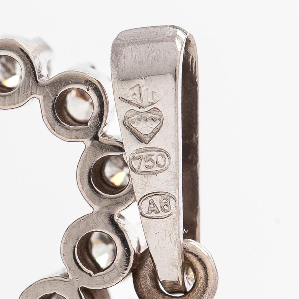 A. Tillander, hänge, hjärta, 18K guld och diamanter.