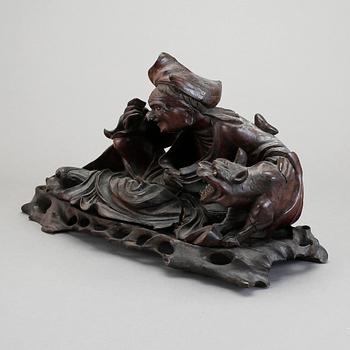 SKULPTUR, trä, orientalisk, 1900-talets första hälft.