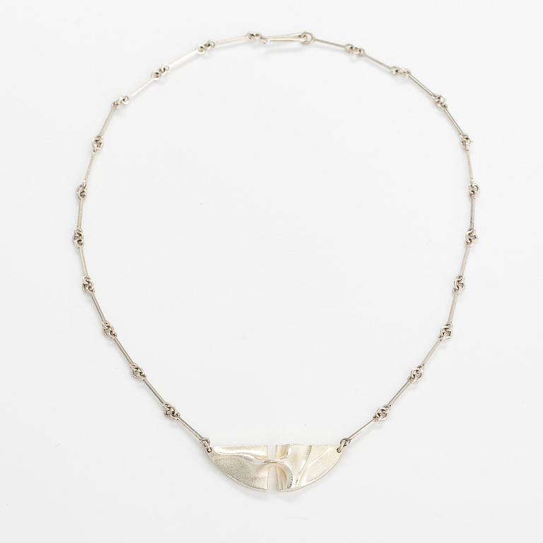 Björn Weckström, A sterlingsilver necklace "Styx". Lapponia 1997.