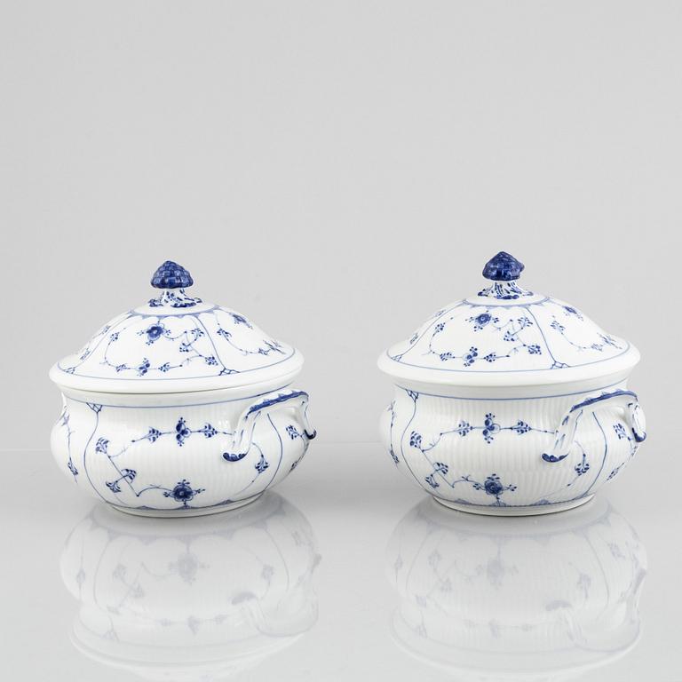 A pair of 'Blue Fluted Plain' porcelain tureens with covers, Royal Copenhagen, model 222, 1893-1923.