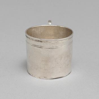 T FILIPOV, a silver vodka cup, Moskow. Assayer mark of I Saveljev (1772-78).