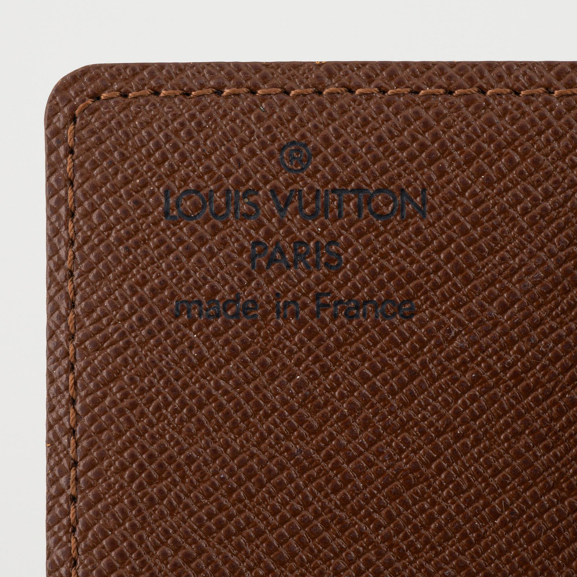 Louis Vuitton, korthållare samt fodral "Ring Agenda Holder".
