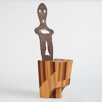 Bjørn Nørgaard, "Stolskulptur", ed. 1/19,  Källemo, Värnamo efter 1995.