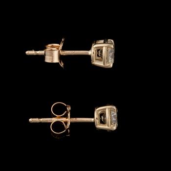 ÖRHÄNGEN, ett par, 14k guld med briljantslipade diamanter tot ca0,55ct. 2000-tal.
