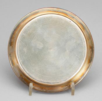 SKEDAR, 4 st, samt FAT, silver, bl.a. C G Hallberg, Stockholm, 1938. Vikt ca 274 gram.