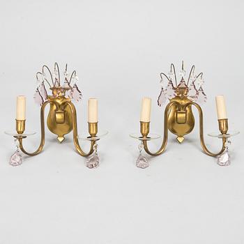 Paavo Tynell,  a pair of mid-20th century wall sconces '7151' for Taito Finland.
