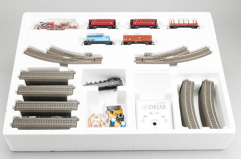 MARKLIN HO 29535 Digital Starter Freight Train Set.