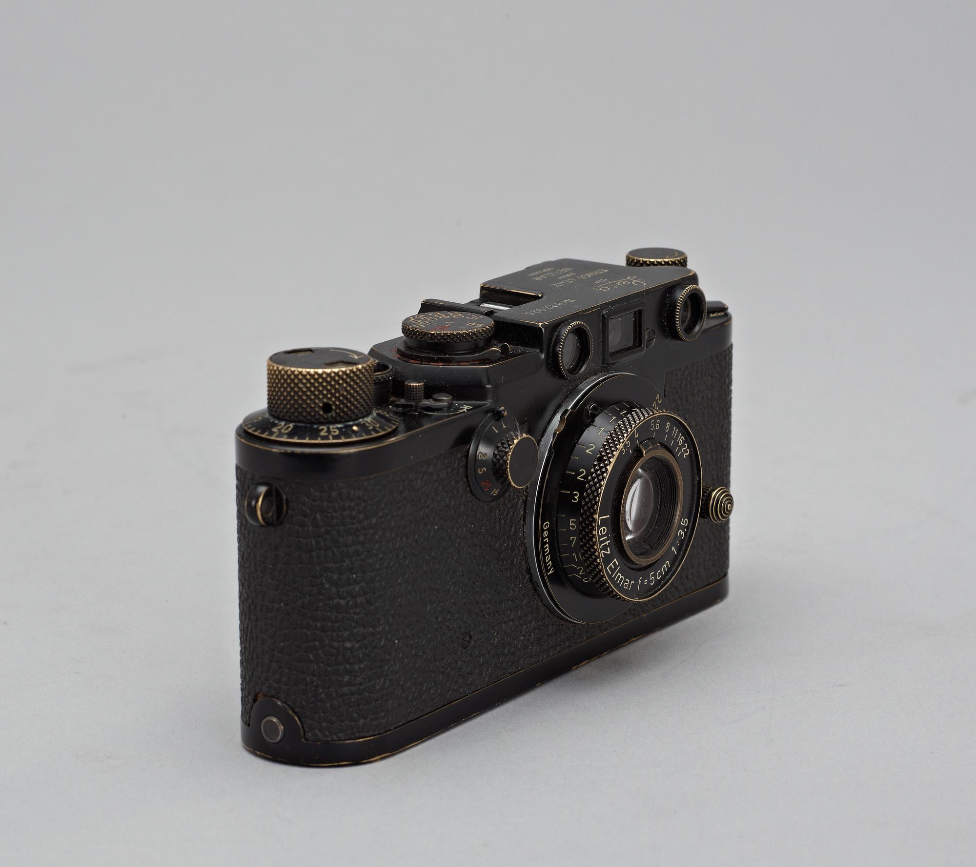 LEICA IIIf, "Swedish Army" Nr: 822 926. Ca 1956.