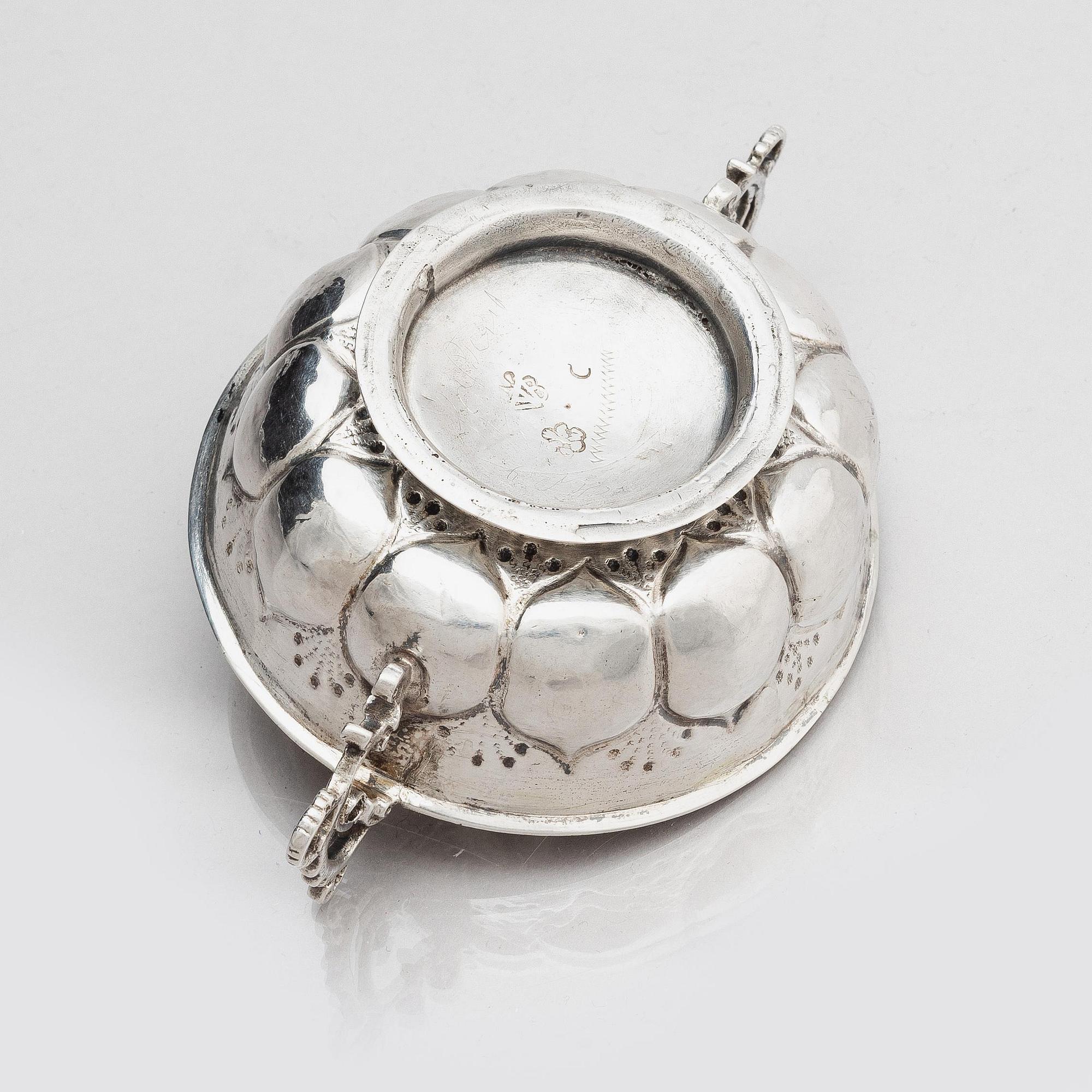 Johan Wallman, brännvinskål, silver, Varberg 1719. Barock.
