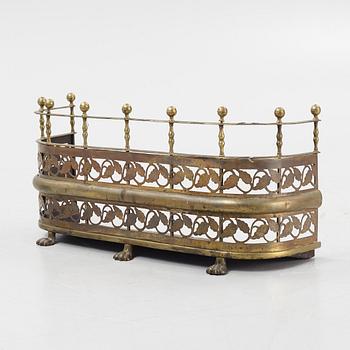 Gnistskydd, metall, omkring sekelskiftet 1900.