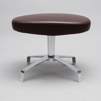 FÅTÖLJ med FOTPALL, "Cooper", Gunilla Allard, Lammhults. 2000-tal.