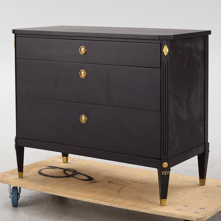 Byrå, gustaviansk stil, 1900-talets mitt.