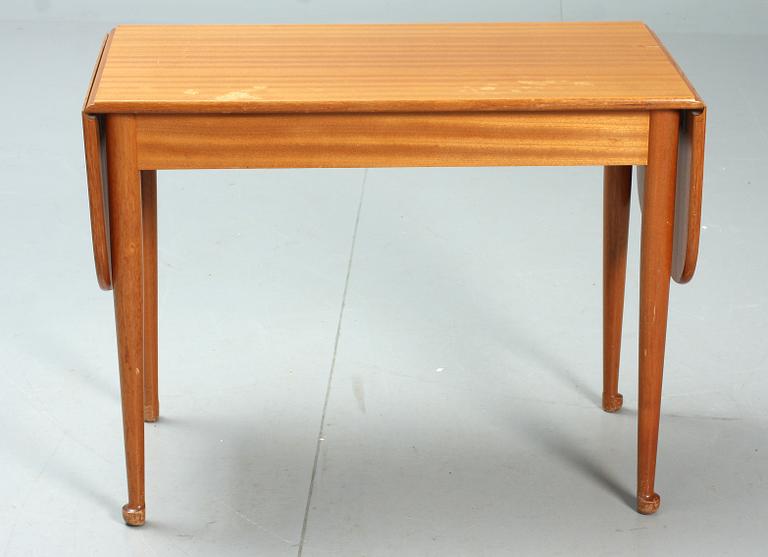 KLAFFBORD, modellnr 1007, Josef Frank, Svenskt Tenn.