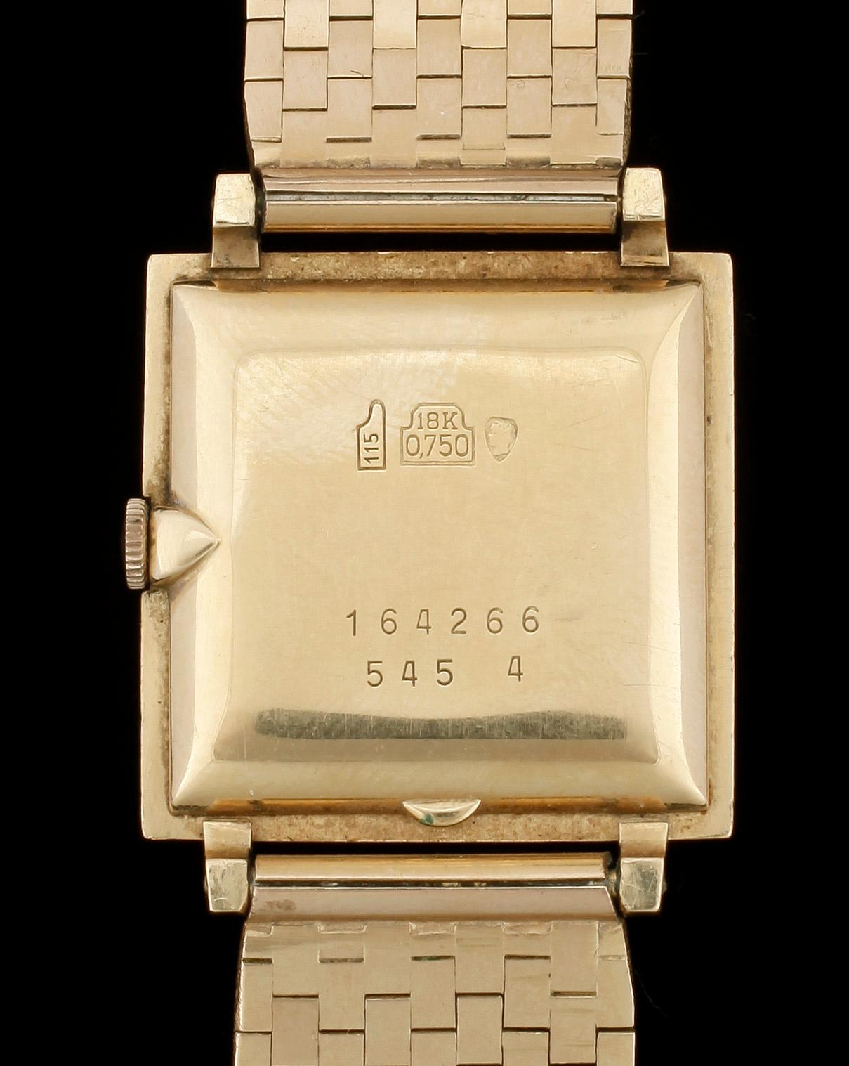 ARMBANDSUR, Credos, 18K guld, ca 1960-70-tal. Total vikt ca 52,5g.