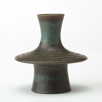 A Stig Lindberg stoneware vase, Gustavsberg's studio, Sweden 1962.