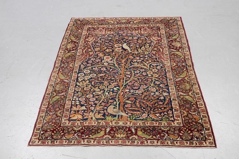 A rug, semi-antique Kerman Laver, ca 213 x 136 cm.