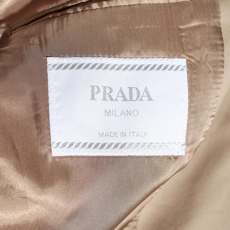KOSTYM, Prada, storlek 50.