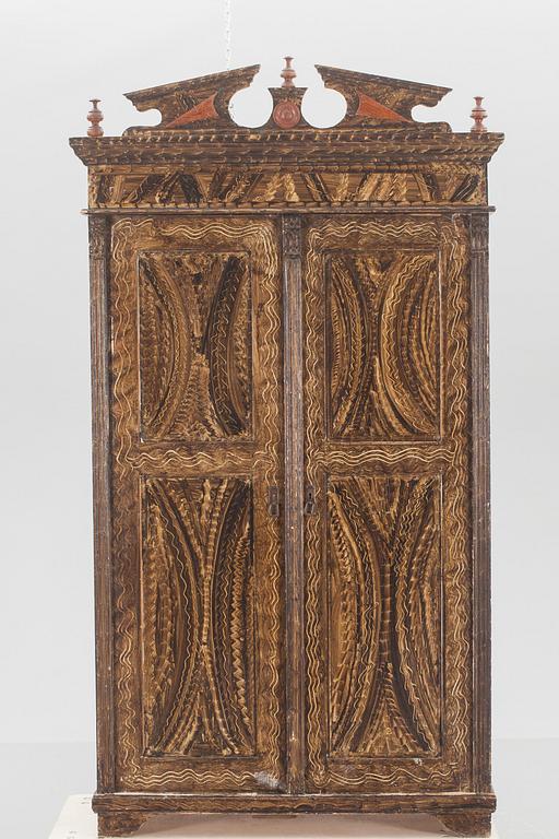 KLÄDSKÅP, allmoge 1800-/1900-tal.