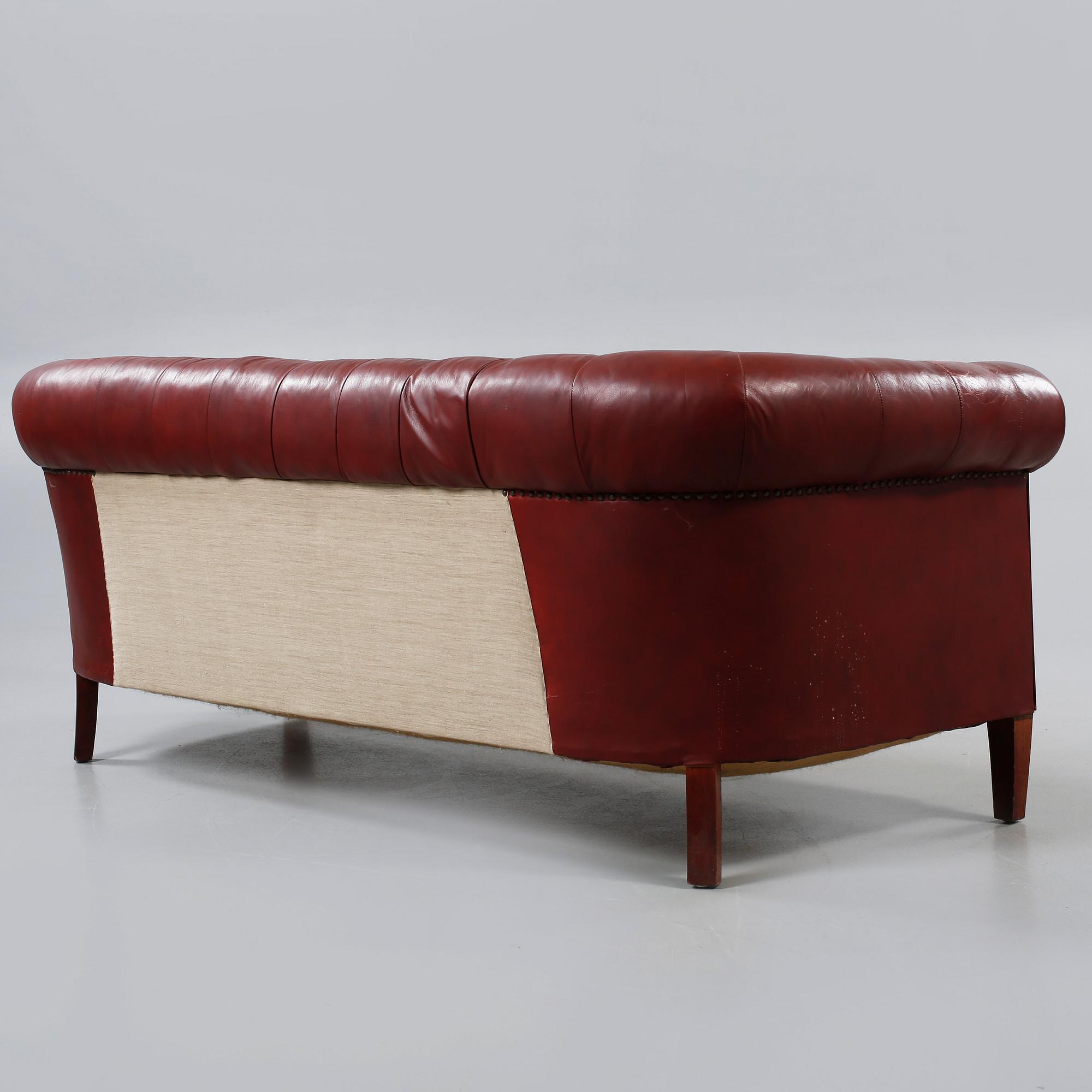 SOFFA, Chesterfield-modell, 1900-talets andra hälft.
