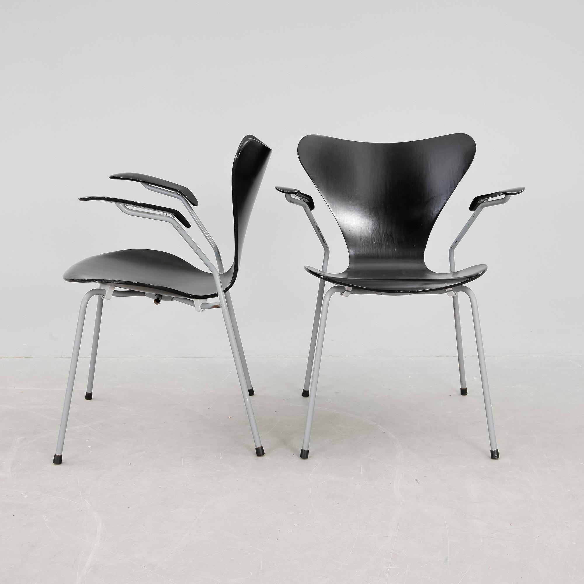 KARMSTOLAR, 4 st, "Sjuan", Arne Jacobsen för Fritz Hansen, formgiven 1955.