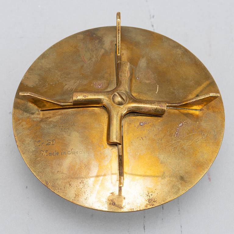 Pierre Forssell, ljusstakar, 5st, "nr 20", Skultuna, 1900-talets andra hälft.