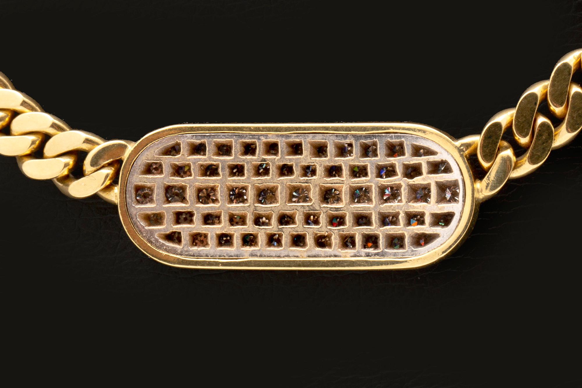 Necklace 18K gold with brilliant and singel-cut Diamonds approx 1 ct, total weight 56,7 g.