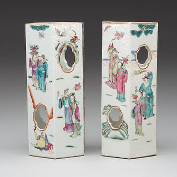 A set of two of famille rose lanterns/hat stands, Qing dynasty, late 19th Century.