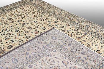 A carpet, Kashan, around 345 x 245 cm.