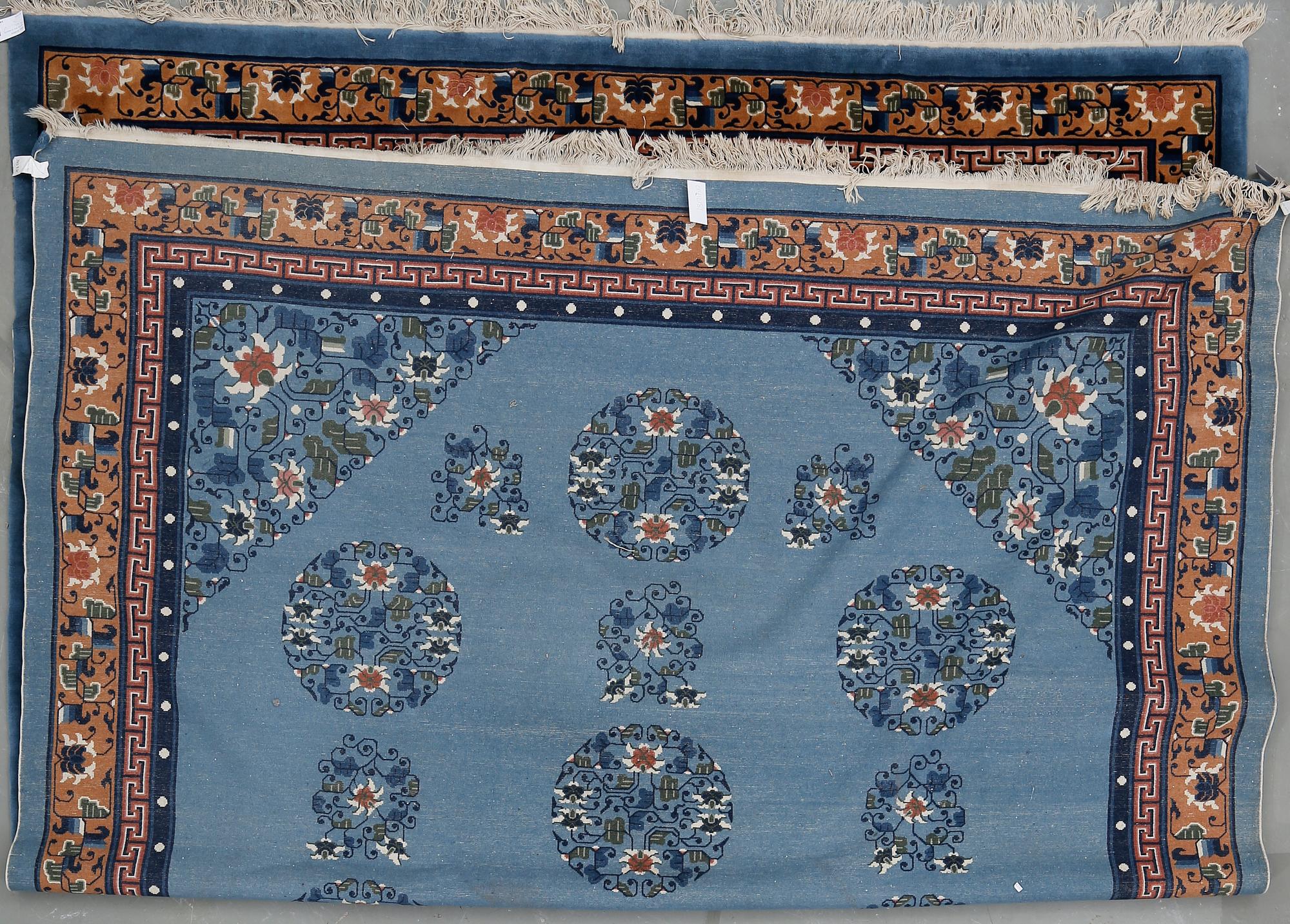 MATTA, Kina. Ca 366x278 cm.