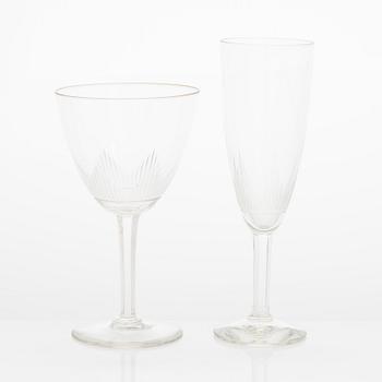 Erkki Vesanto, lasisto, 86 osaa, "Marjatta", Iittala 1947-1969.