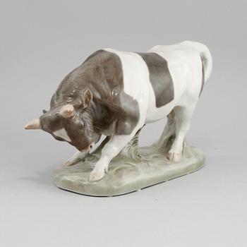 FIGURIN, porslin, nr 1195, Knud Kyhn, Royal Copenhagen, 1900-talets andra hälft.