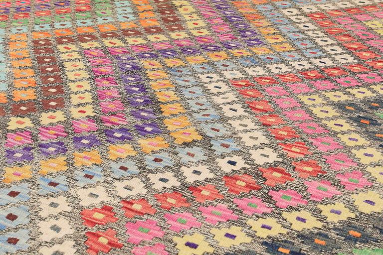 MATTA, Kelim, orientalisk, ca 288 x 216 cm.