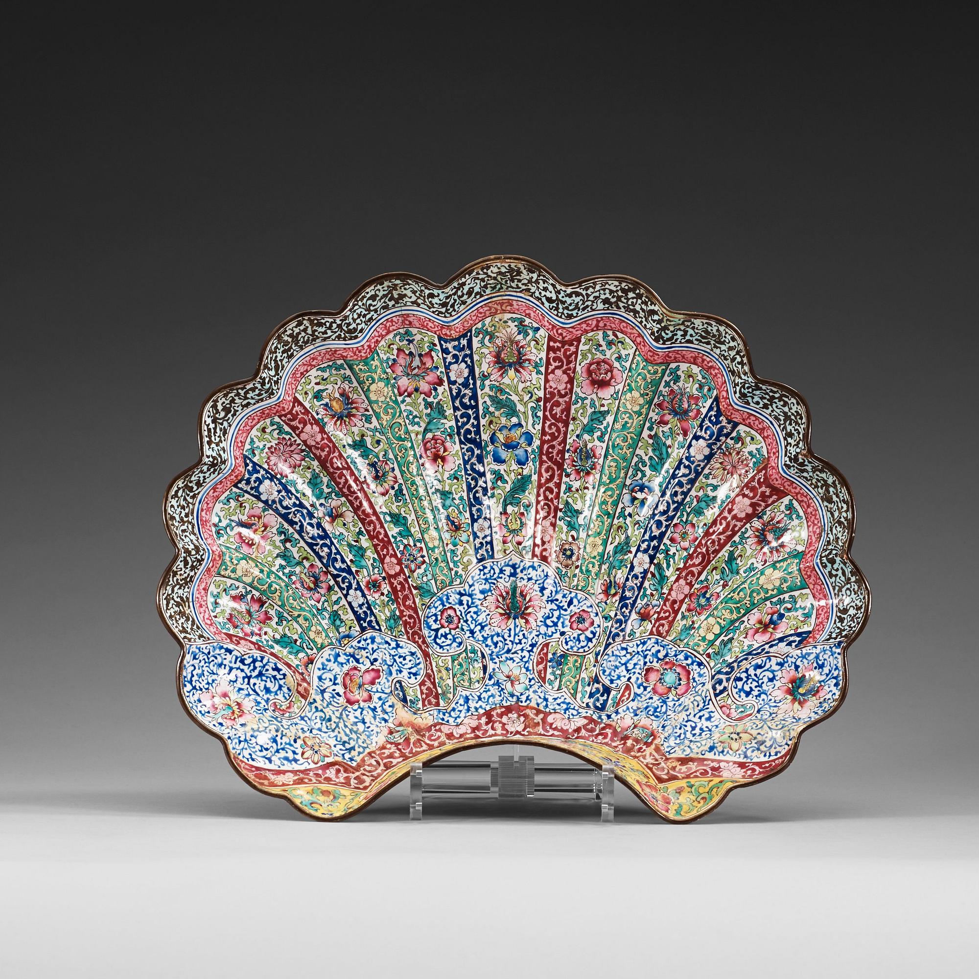 An enamel on copper basin/barbers dish, Qing dynasty, Qianlong (1736-95).