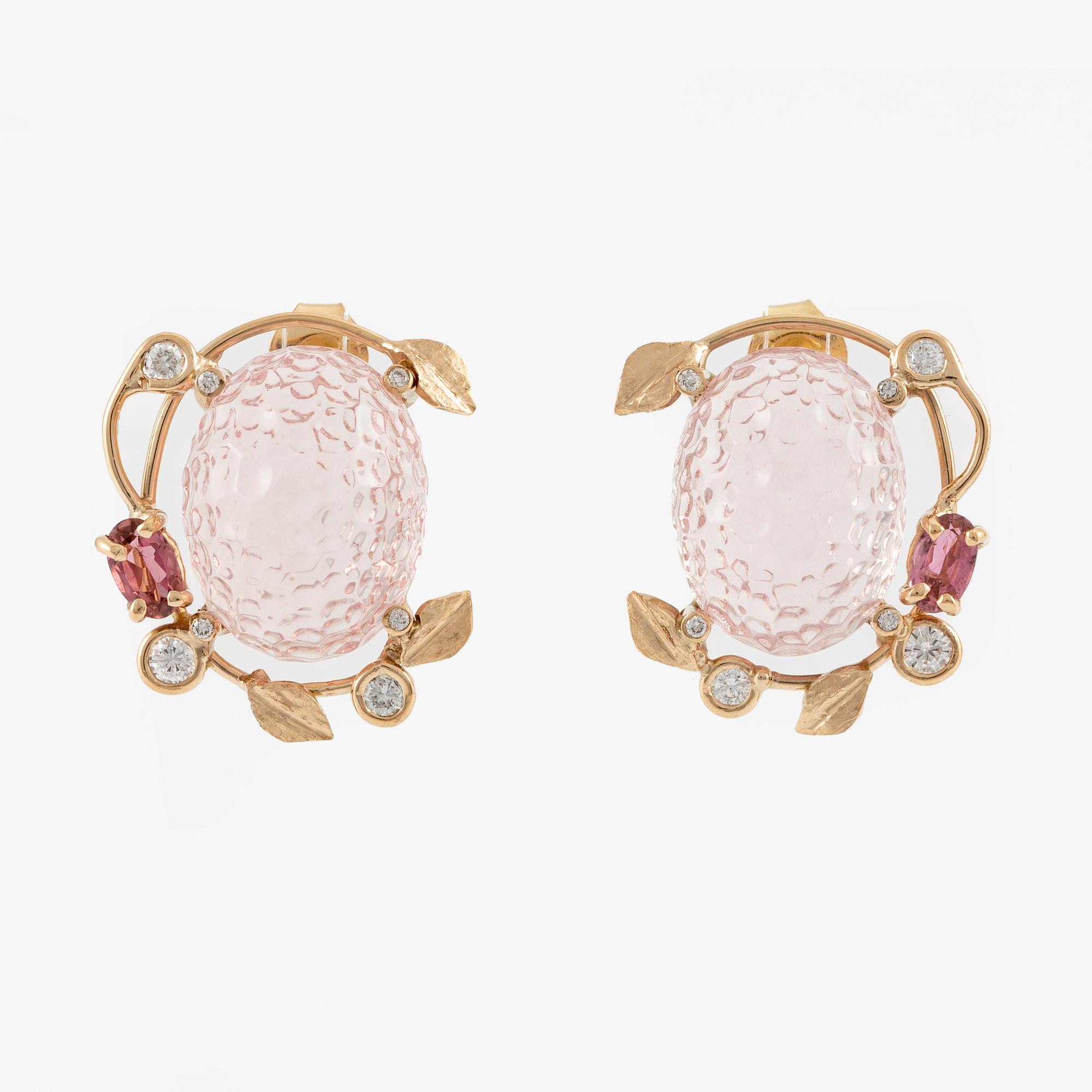 Earrings with rose quartz, tourmalines, and brilliant-cut diamonds.