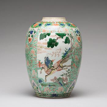 URNA, porslin. Qingdynastin, Kangxi (1662-1722).