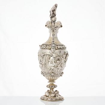 A French Renaissance-style parcel-gilt silver ewer and basin, mark of Frédéric Rudolphi (Paris 1842-1872).